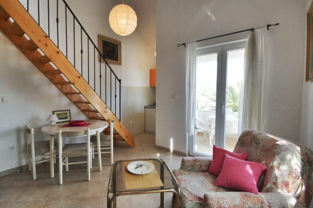 Villa Carmen Sali Exteriér fotografie