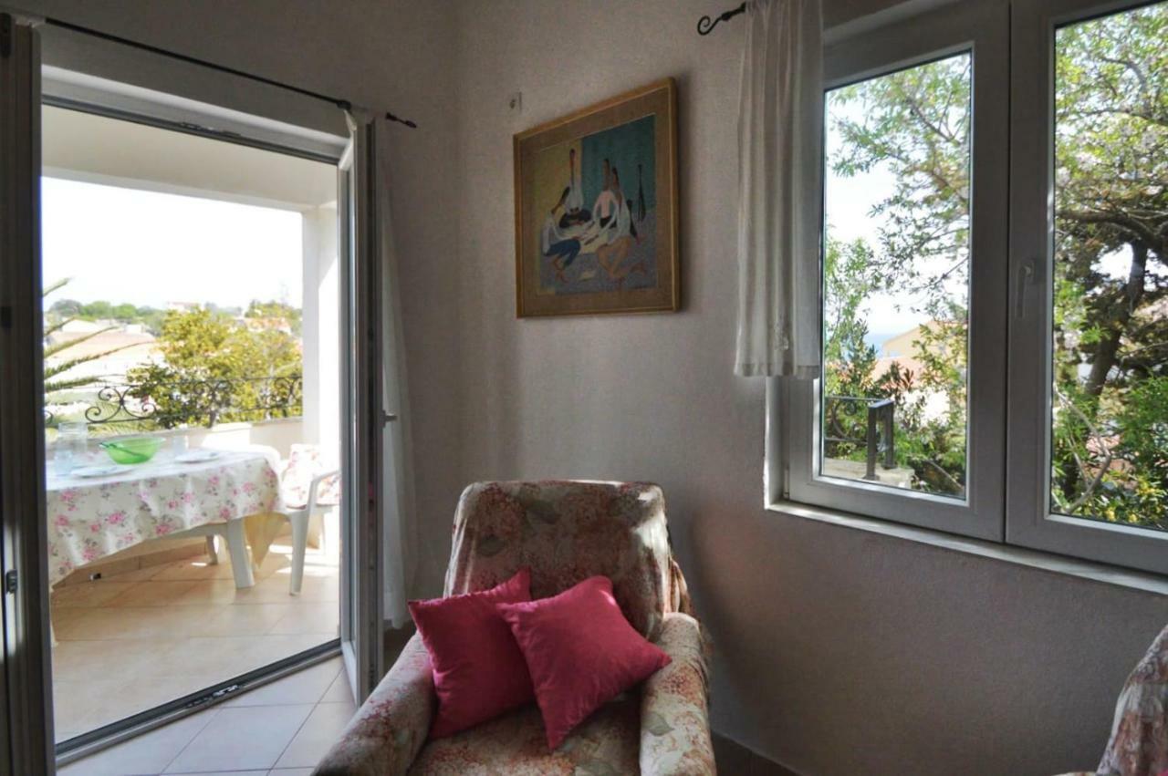 Villa Carmen Sali Exteriér fotografie