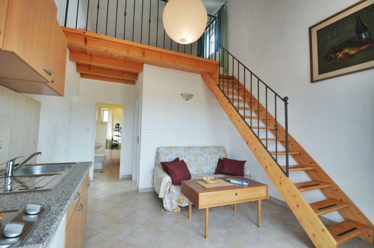 Villa Carmen Sali Exteriér fotografie