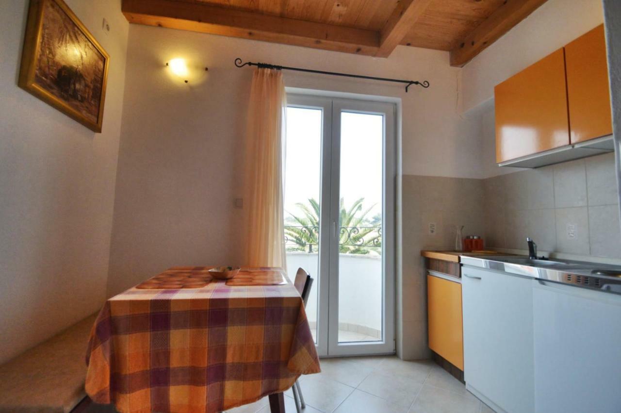 Villa Carmen Sali Exteriér fotografie